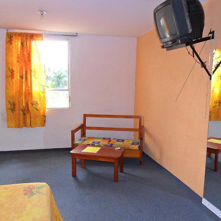 Hotel Las Cabanas San Felipe del Progreso Exteriör bild